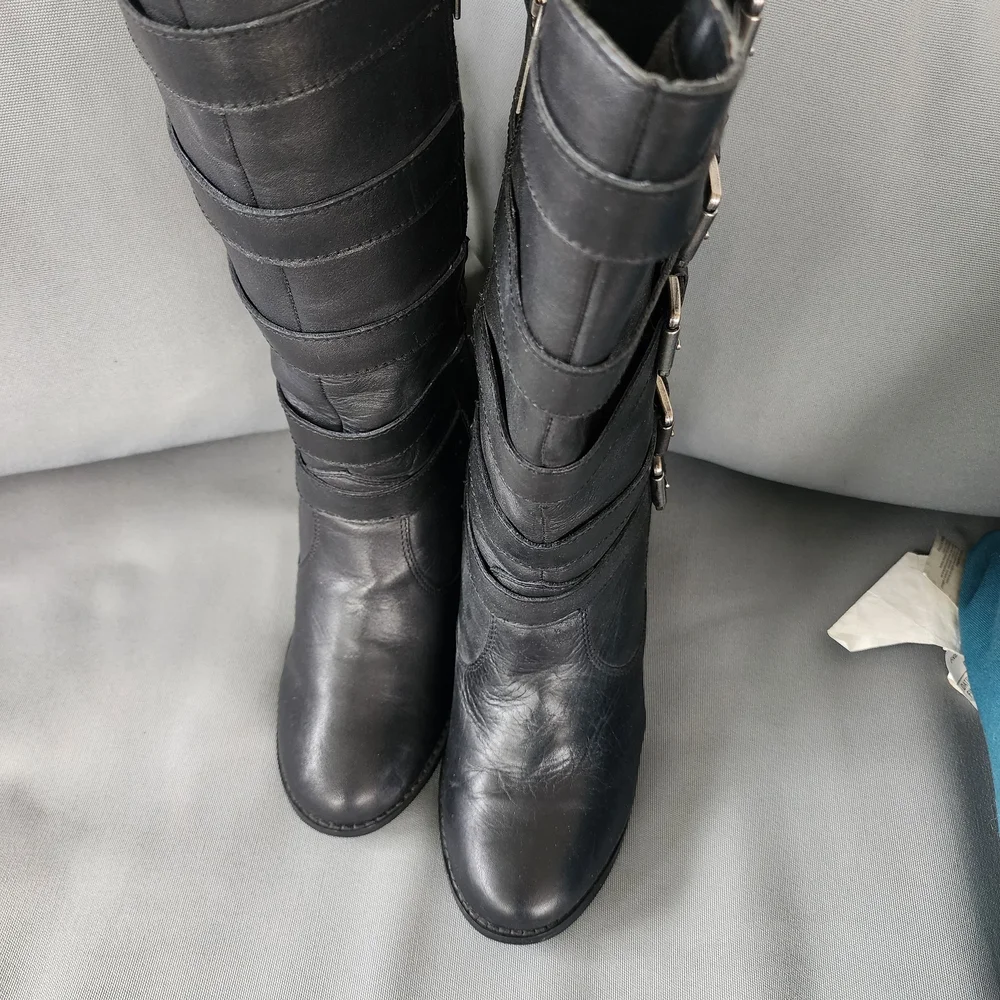Harley-Davidson Black Strapped Leather Heeled Knee Boots - Picture 2 of 7